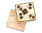 Innocence.Craquez pour les chocolats de la collection Sans Sucres Ajoutés de Leonidas. 20 chocolats poids net 180g 